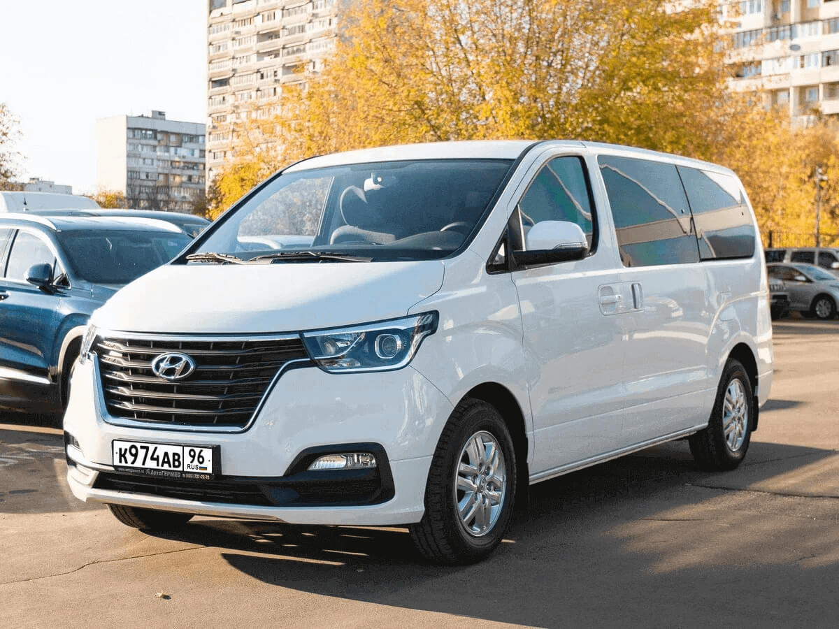 Hyundai Starex